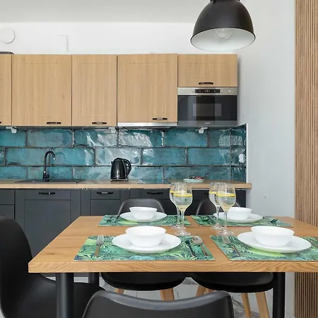 Stylowy Z Balkonem Parkingiem Oraz Strefa Wellness By Renters